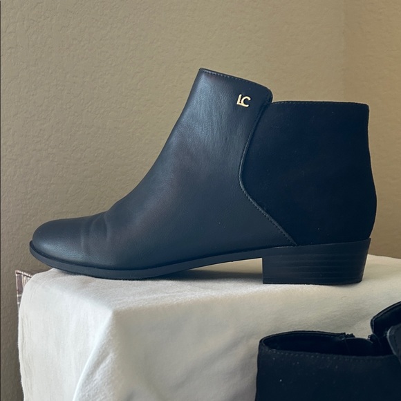 Liz Claiborne Classic Black Ankle Booties - Picture 6 of 9